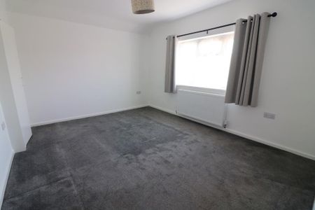 2 Bedroom Semi-Detached To Rent - Photo 3