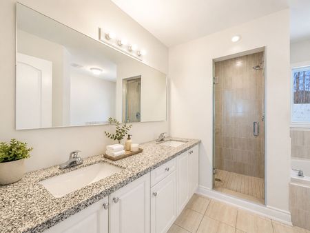 For Lease - 3088 Monarch Drive, Orillia, Ontario - Photo 5