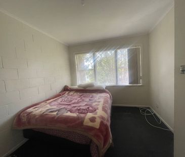 MANUREWA, 1 BEDROOM - Photo 3
