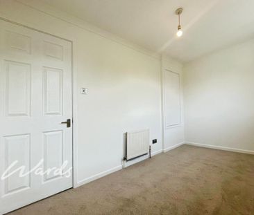 2 bedroom end of terrace house to rent - Photo 6
