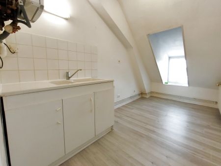 Location Appartement 3 pièces 40m² VARENNES SUR ALLIER 03150 - Photo 2