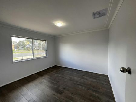 Three Bedroom Home in South Tamworth - Photo 4