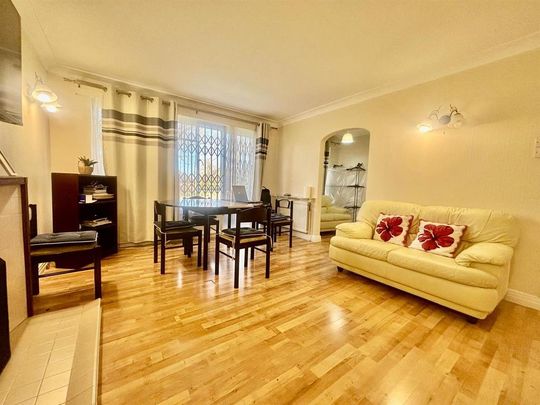 2 bedroom house to rent - Photo 1