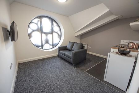 1 bedroom flat to rent - Photo 3