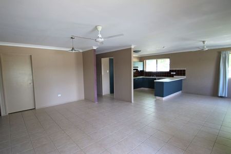 Beachside Living – 6 Month Lease Only - Photo 2