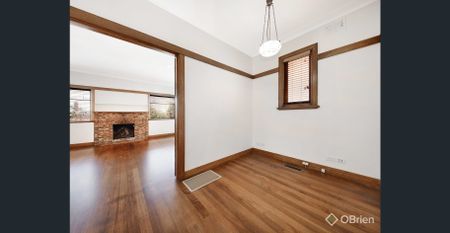 Sun-Filled 1940s Architecturally Renovated Charmer in Prime McKinnon Zone - Photo 3