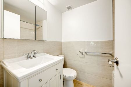 4555 Bonavista Avenue - Photo 3