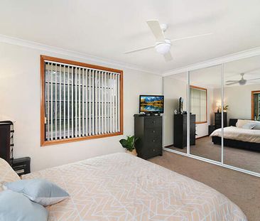Convenient One Bedroom Unit with Secure Parking - Photo 2