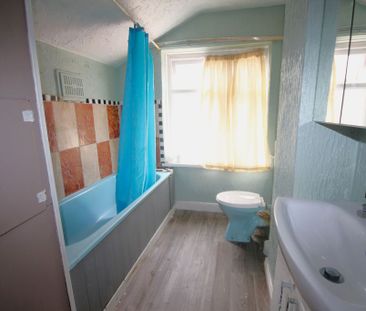 Bordesley Green, Birmingham - Photo 6