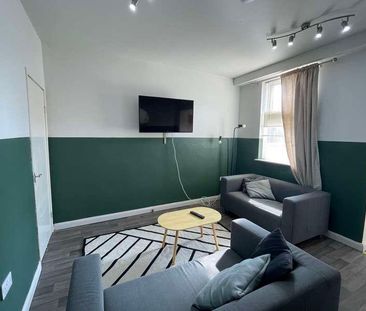 Wilson Street - Bed *price Reduction!!!* -available Now!, LN1 - Photo 1