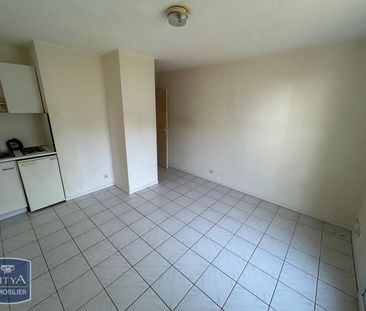 Location Appartement 1 pièce 21m² POITIERS 86000 - Photo 1