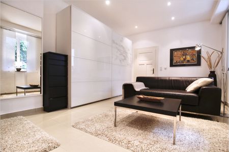 2 Zimmer in Düsseldorf - Photo 2