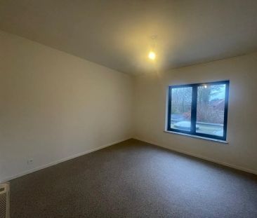 Ruim, energiezuinig appartement met 2 slaapkamers, in het centrum v... - Photo 4