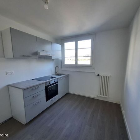 Appartement T3 à louer - 71 m² - Photo 3