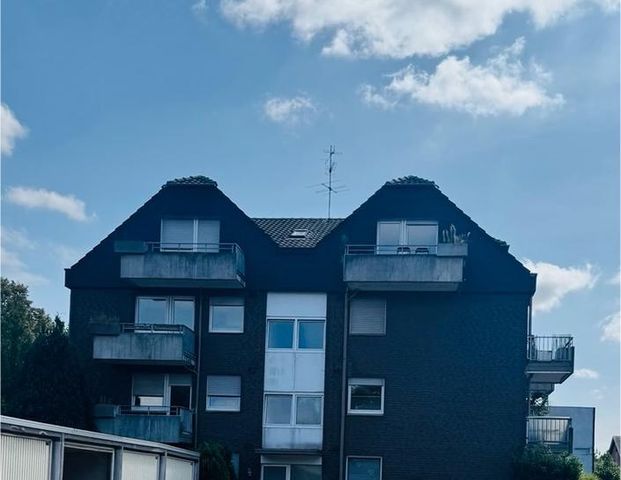 Zentral gelegene 39 m² Wohnung mit Garage ab 01.03. zu vermieten - Photo 1