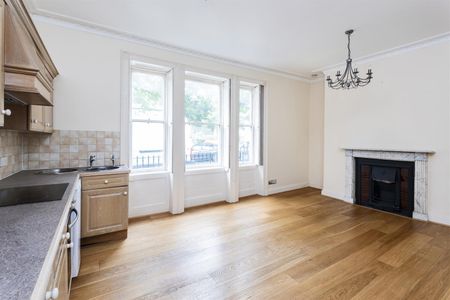 Kensington Place, Bath - Photo 3