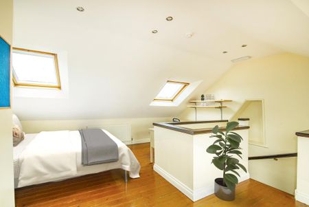 4 bedroom terraced house to rent - Photo 2