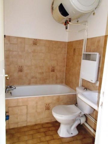 Location Appartement 1 pièce 15m² DIJON 21000 - Photo 4