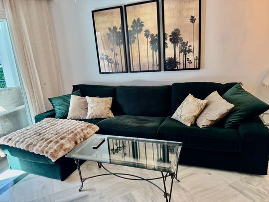 Apartamento de alquiler en Principe Salman, Sn, La Dama de Noche - La Alzambra - Photo 1