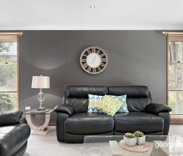 Bellbird Lodge - 4 Bedroom Family Home with Pool! - Photo 1