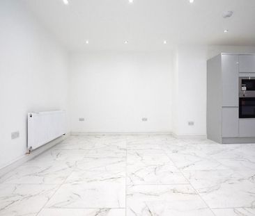 3 bedroom end of terrace house to rent - Photo 6