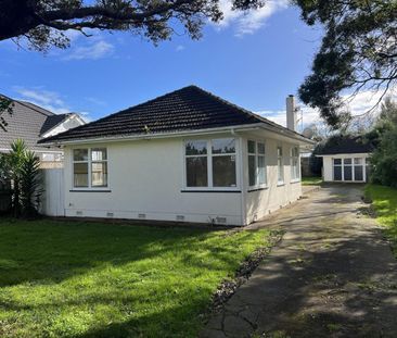 Family-friendly St Johns Hill home - Photo 3