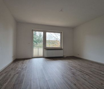 Seniorenwohnung (WBS erforderlich) – 2 Zimmer mit Abstellraum und B... - Photo 4