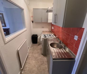 Walsgrave Road, Stoke, Coventry - - Photo 3