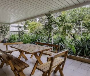14 Cawthorne Avenue, Pasadena - Photo 2