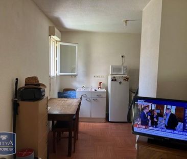 Location Appartement 1 pièce 23m² SAUMUR 49400 - Photo 2