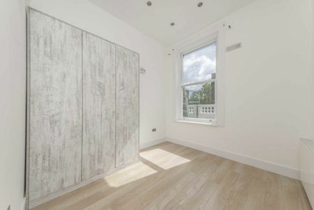 Bridport Terrace - Photo 4