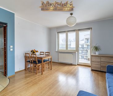 Cicha kawalerka w bardzo dobrej lokalizacji - Photo 1