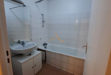 Appartement 5 pièces, 120m²en location à Les Tourrettes745 € par mois * - Photo 5