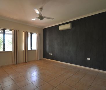 Relaxed Living with Pool & Outdoor Entertaining - Photo 1