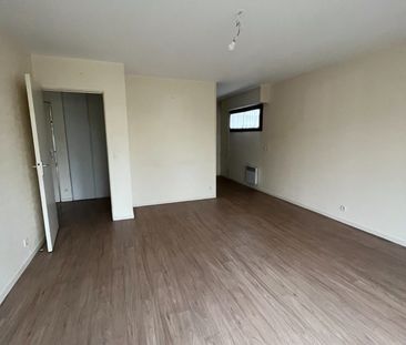 Location Appartement 2 pièces 46m² ST JACQUES DE LA LANDE 35136 - Photo 1