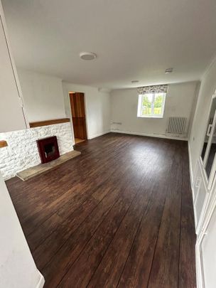 2 bedroom house to rent - Photo 1