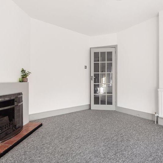 3 bedroom maisonette to rent - Photo 1