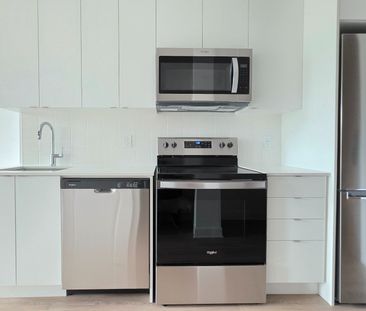 For Lease - 3240 William Coltson Avenue Unit# 101, Oakville, Ontario - Photo 1