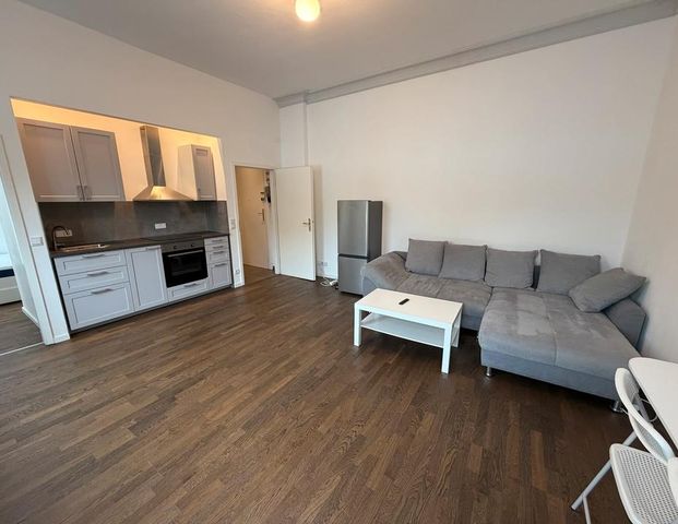 Lichtdurchflutete 1,5 Zimmer Wohnung in Steglitz - Foto 1