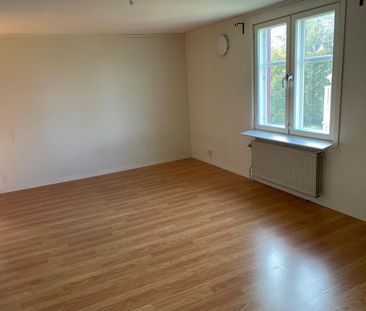 Stationsvägen, Älmhult - Photo 3