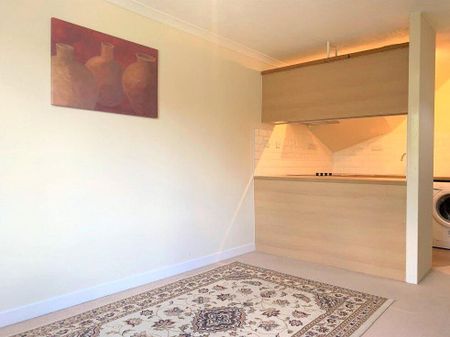 1 bedroom apartment to rent - Photo 2