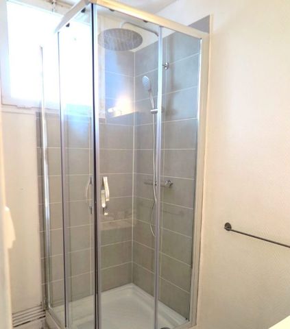 Location Appartement 4 pièces 70m² TOULOUSE 31400 - Photo 3