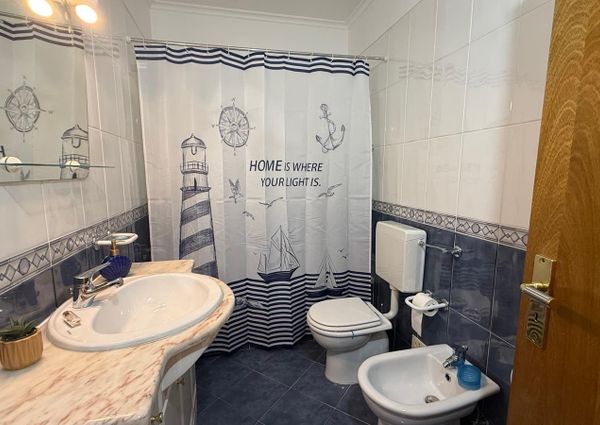 Excelente Apartamento T2 localizado em zona privilegiada de Albufeira.