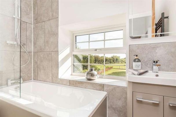 Elm Avenue, Witham On The Hill, Bourne, PE10 - Photo 1