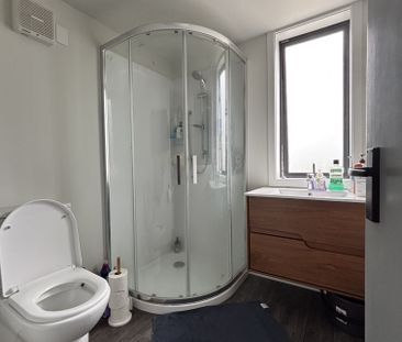 8/16 Cecil Place, Waltham - Photo 3