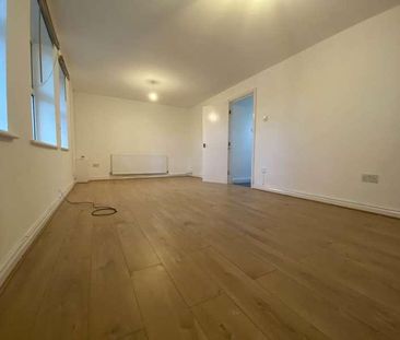 High Lane, Chorlton, M21 - Photo 1