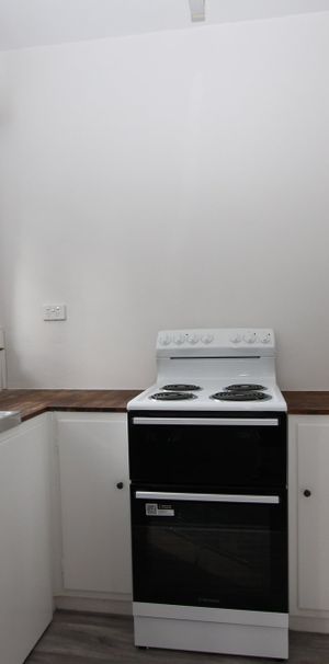 Thinking of selling? Contact our agent - Photo 1