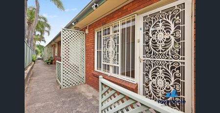 BEAUTIFUL VILLA WITH PRIVATE COURTYARD - Photo 4