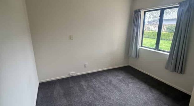 Four Bedroom Family Home in Sought After Flagstaff Locale - Photo 1