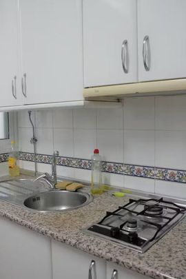 Calle Juan del Castillo, Sevilla, Andalusia 41003 - Photo 1